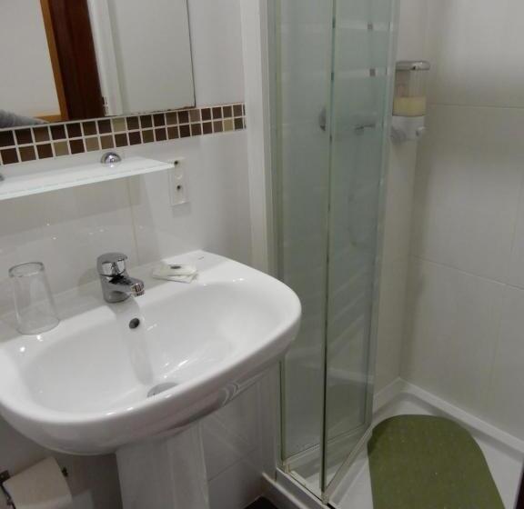 غرفة قياسية ثلاثية, Guesthouse Coimbra City