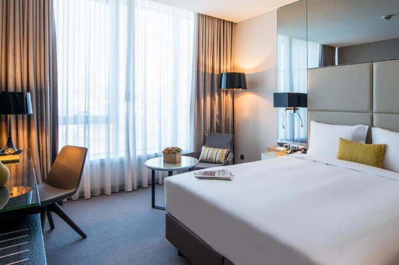 キングサイズベッドのスタンダードルーム, Centro Westside By Rotana