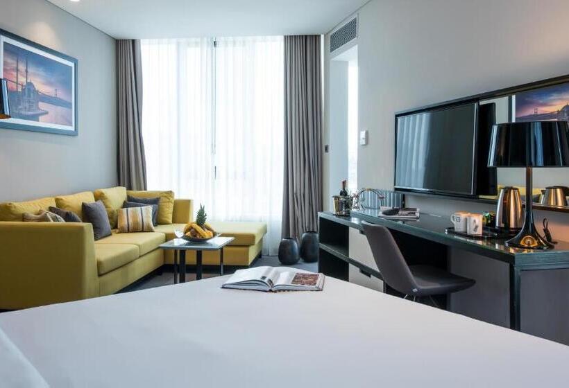 スイート, Centro Westside By Rotana