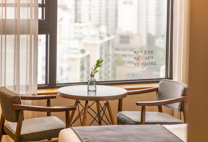 חדר סופריור, Jk Blossom