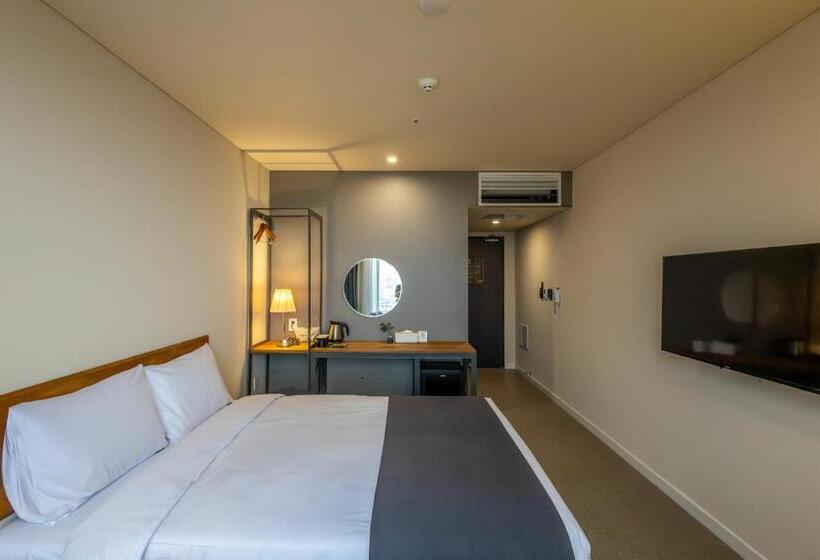 חדר סופריור, Jk Blossom