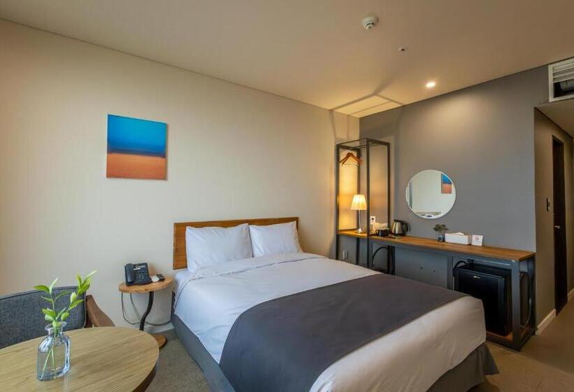 חדר סופריור, Jk Blossom