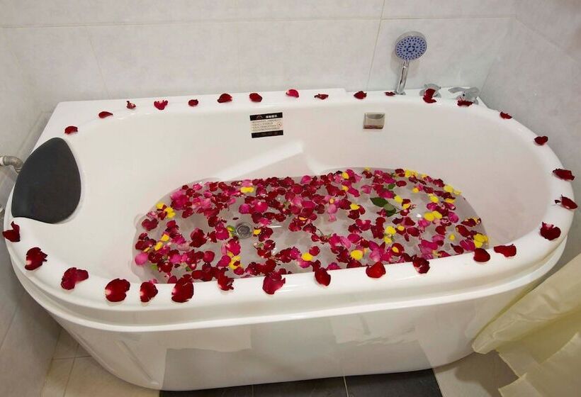 اتاق لوکس, Orient