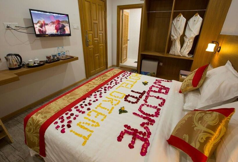 اتاق لوکس, Orient