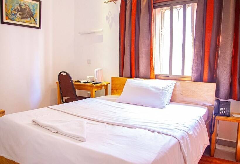 اتاق استاندارد, Explorers Hub