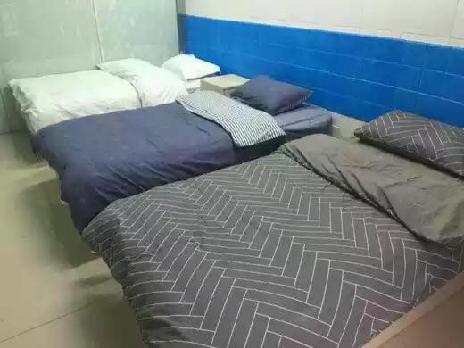 Orta Banyolu Üç Kişilik Standart Oda, Wuhan Worry-free Capsule