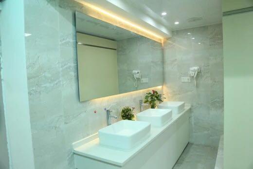 Quarto Triplo Estandar Banheiro Compartilhado, Wuhan Worry-free Capsule
