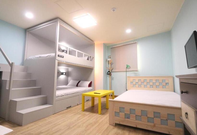 Quarto Familiar, Daegu Midtown Hostel