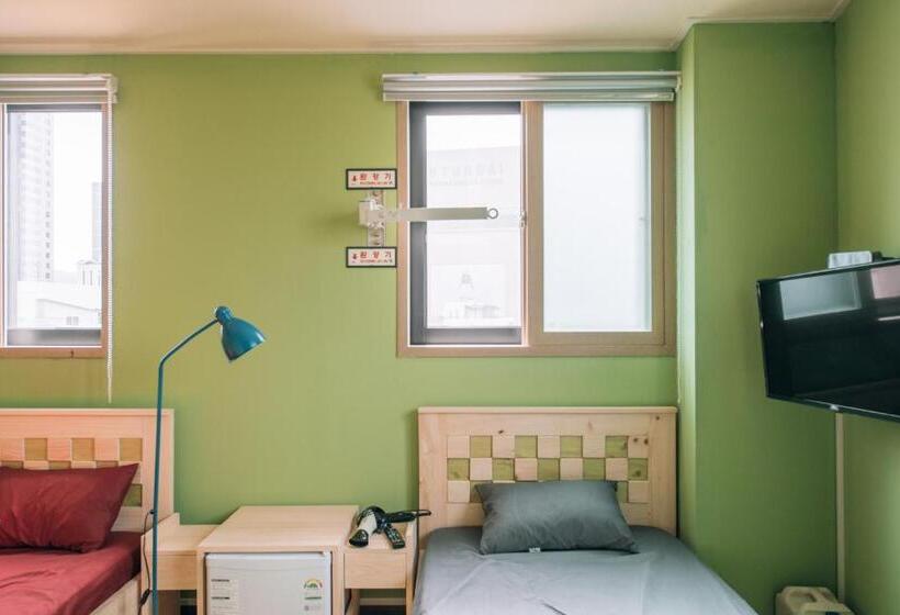 Quarto Triplo Basic, Daegu Midtown Hostel