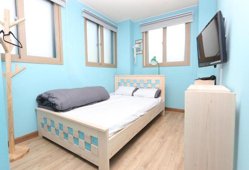 Quarto standard, Daegu Midtown Hostel