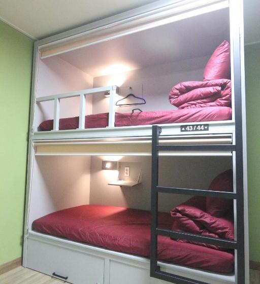 Quarto quádruplo Económico Casa de banho partilhada, Daegu Midtown Hostel