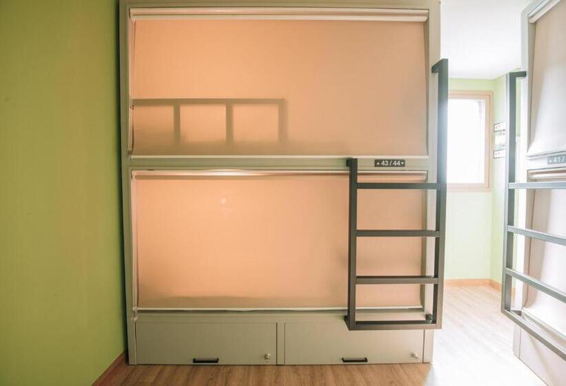 Quarto quádruplo Económico Casa de banho partilhada, Daegu Midtown Hostel