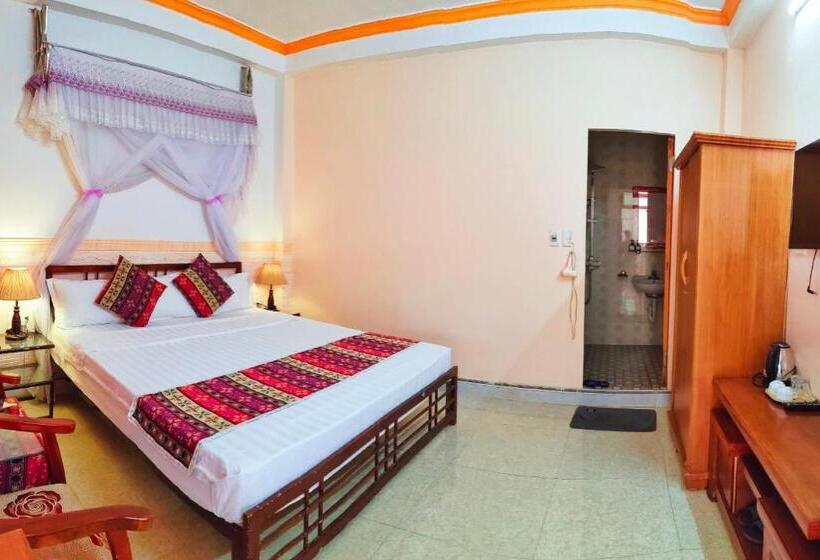 اتاق استاندارد, Nguyen Dang Guesthouse