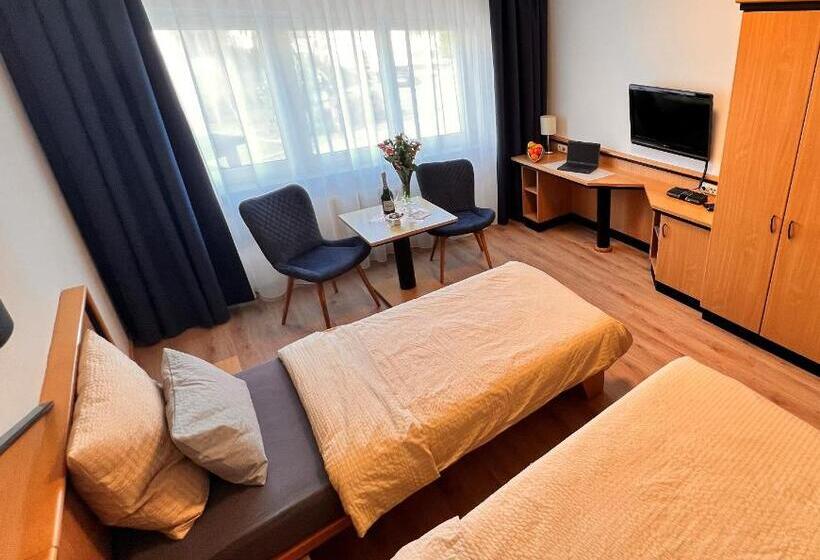 适合残疾人使用的标准间, Hil Hotel Im Lus Schopfheim