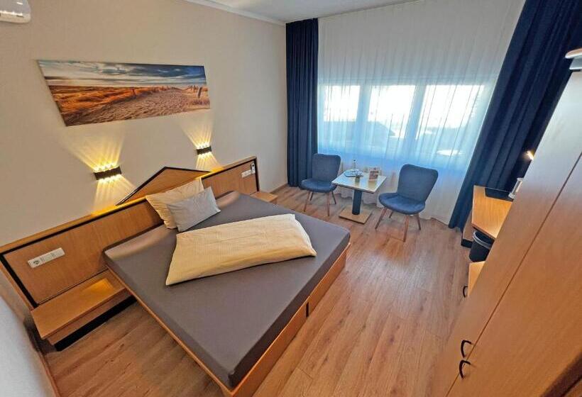 带大床的高级房间, Hil Hotel Im Lus Schopfheim