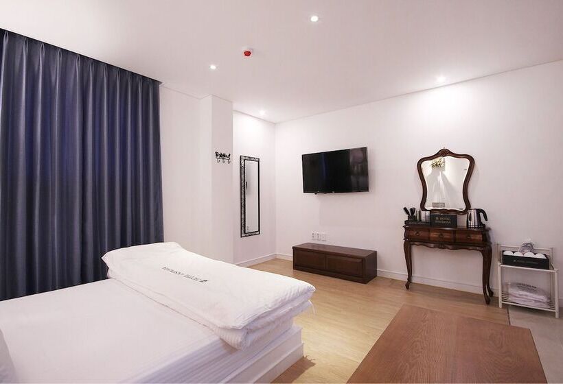 غرفة بريميوم, Insomnia