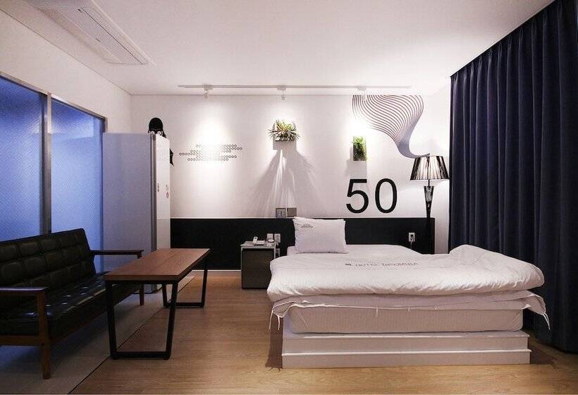 غرفة بريميوم, Insomnia