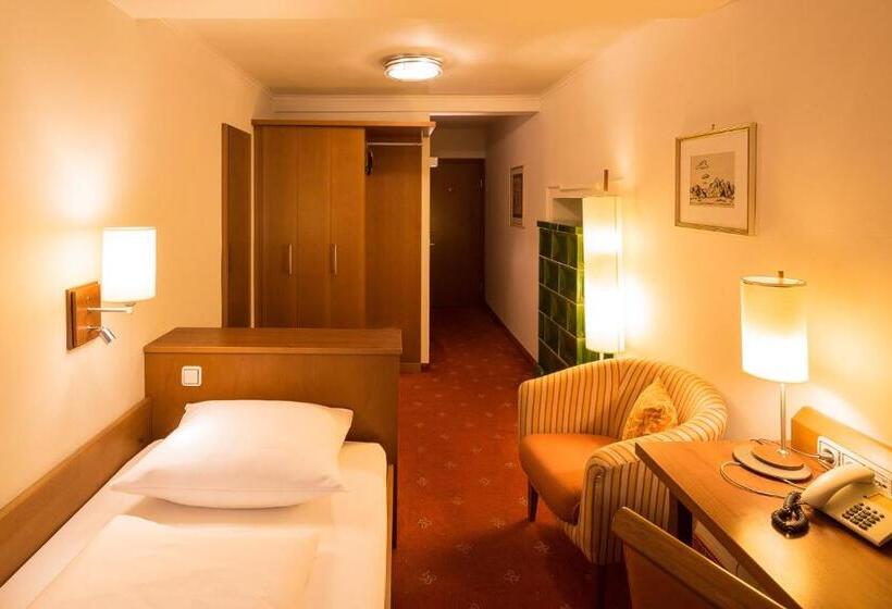 Номер Стандарт Индивидуальный, Ambiance Hotel   Braunau   Simbach
