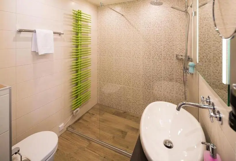 コンフォートシングルルーム, Ambiance Hotel   Braunau   Simbach