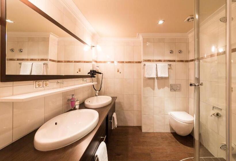 Номер Superior, Ambiance Hotel   Braunau   Simbach