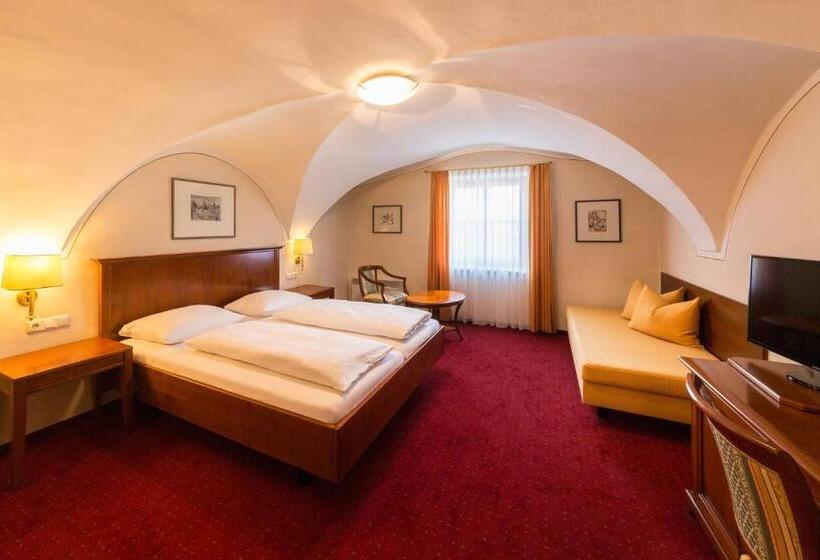 Трехместный Номер Superior, Ambiance Hotel   Braunau   Simbach