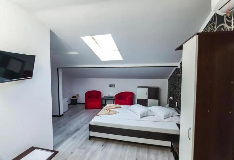 エコノミールーム, Residence Riverside