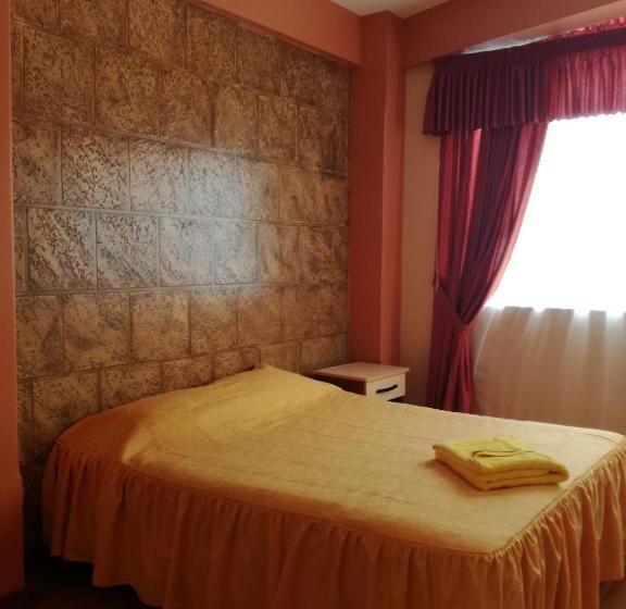 Standard Szoba, The Oruro Inn