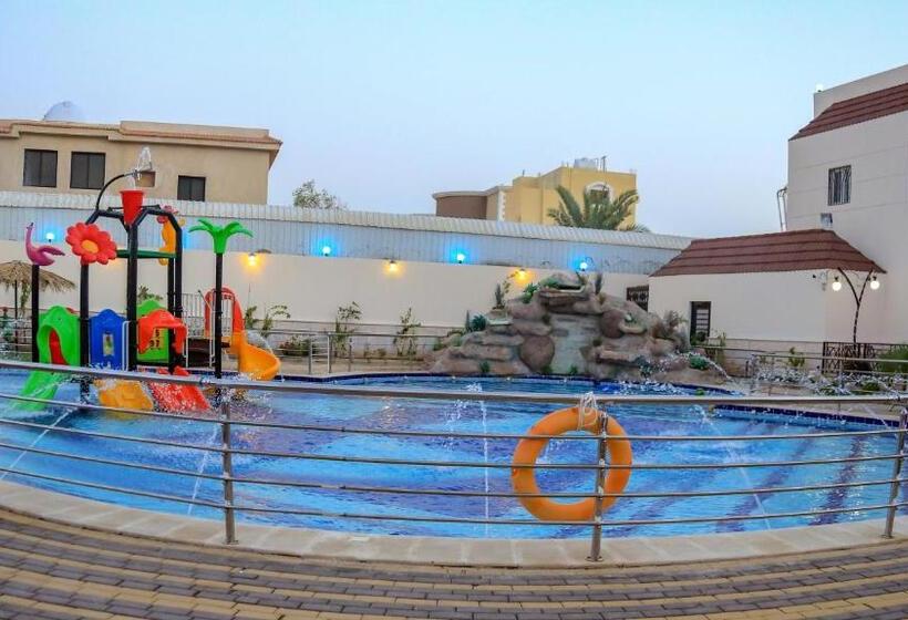 ガーデンビュースタンダードルーム, Relax Beach