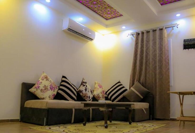 オーシャンビュースイート, Relax Beach