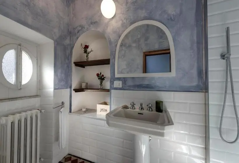 Standard Yhden Hengen Huone, Agriturismo La Fattoria Di Capezzana