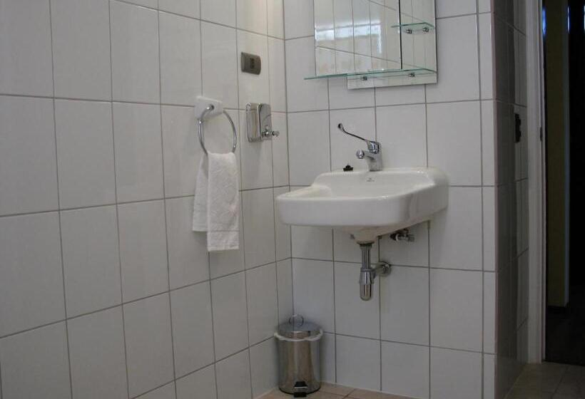 オーシャンビュースタンダードルーム, Portal Austral