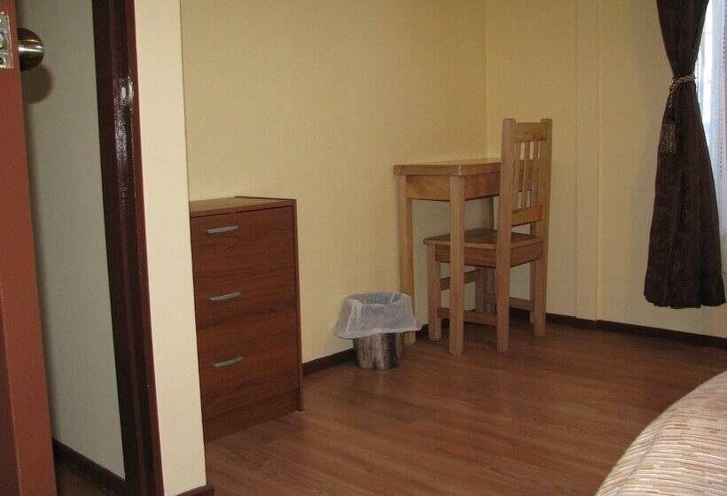 スタンダードルーム, Portal Austral