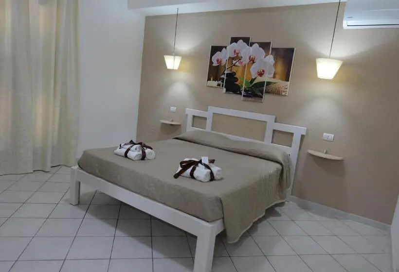 اتاق استاندارد با تخت بزرگ, Villa Saturno
