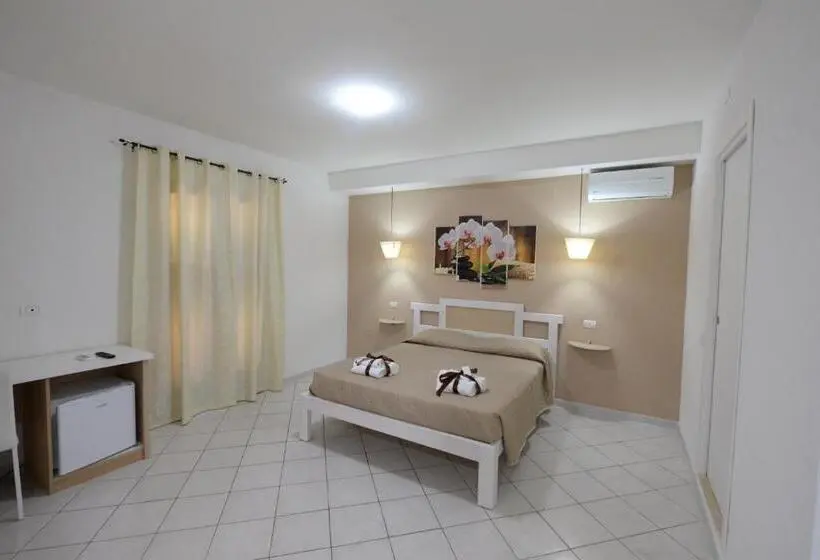 اتاق استاندارد با تخت بزرگ, Villa Saturno
