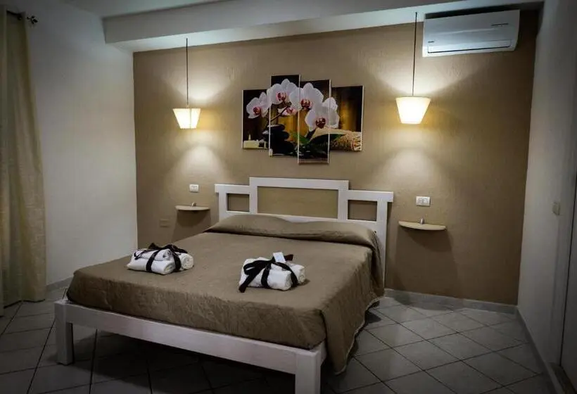 اتاق استاندارد با تخت بزرگ, Villa Saturno