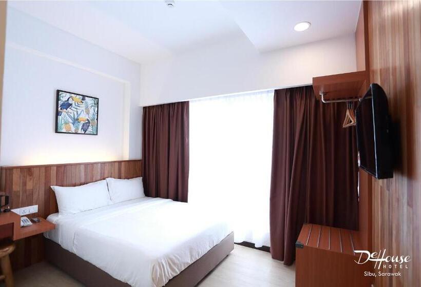 חדר סטנדרט, De House