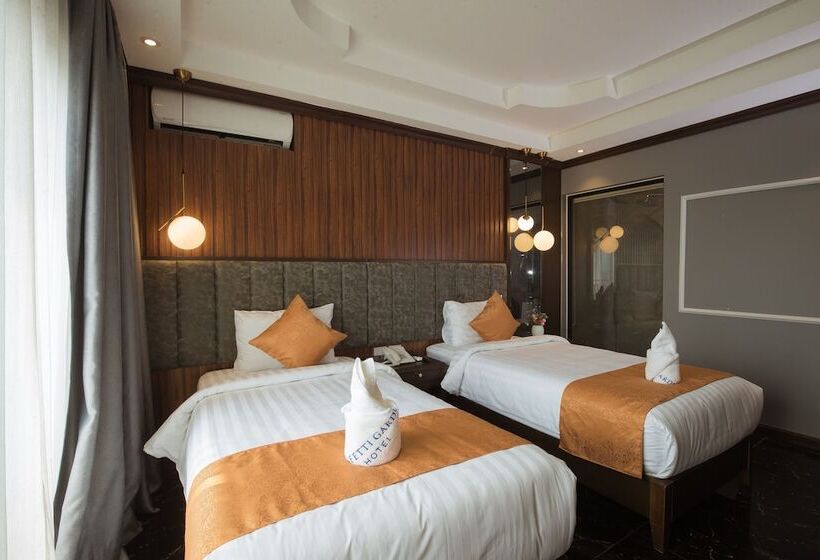 디럭스 룸, Confetti Garden