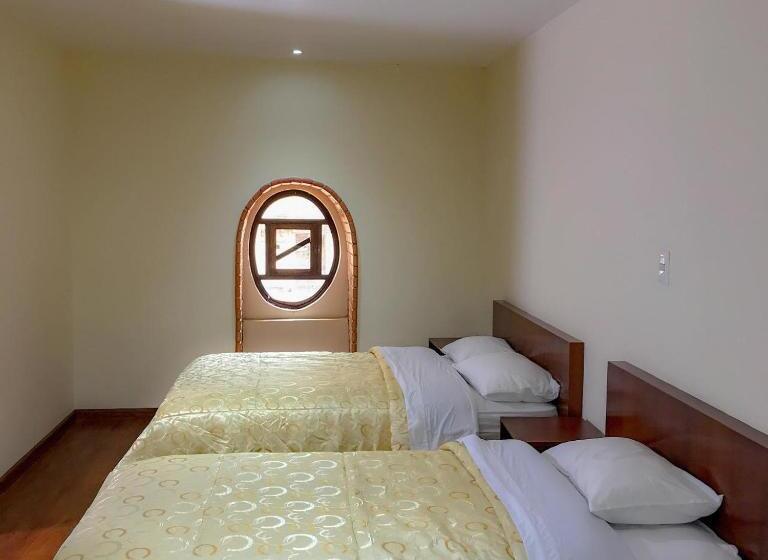 חדר סטנדרט לשלושה, Floré Hotel Boutique Cuenca