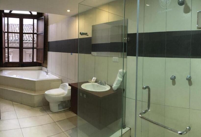 סוויטה, Floré Hotel Boutique Cuenca