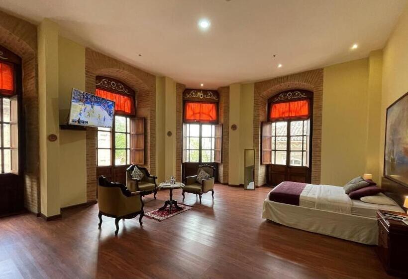 סוויטה, Floré Hotel Boutique Cuenca