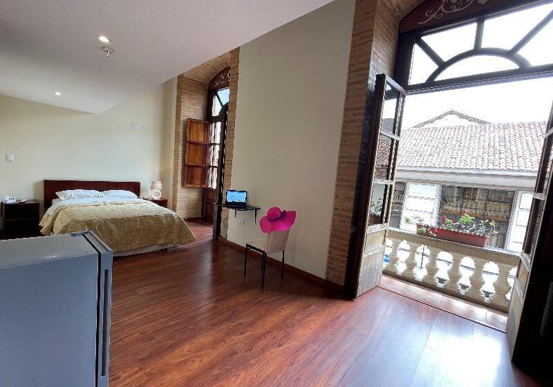 スタンダードトリプルルーム, Floré Hotel Boutique Cuenca