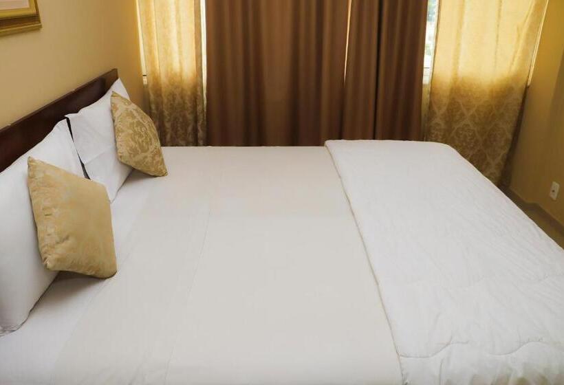 高级大房间, Nuevo