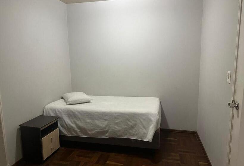 四人高级间, Nuevo