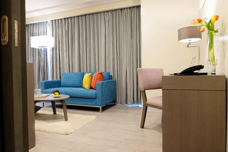 سوییت, Savoy Hotel Manila