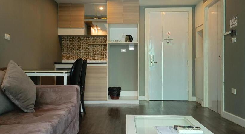 스위트, Wisdom Hotel & Residence