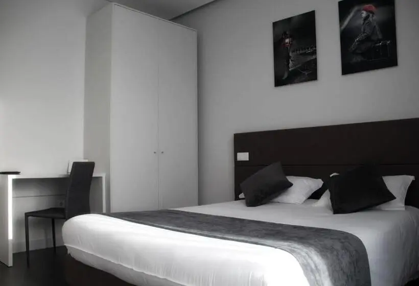 Deluxe-huone, Basto Vila
