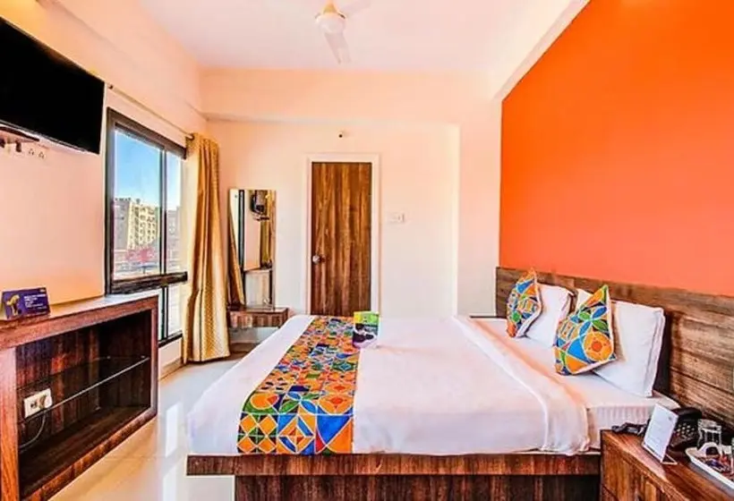 Chambre Deluxe, Fab Kumar