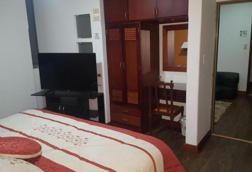 Habitació Deluxe, Hangas Mayo