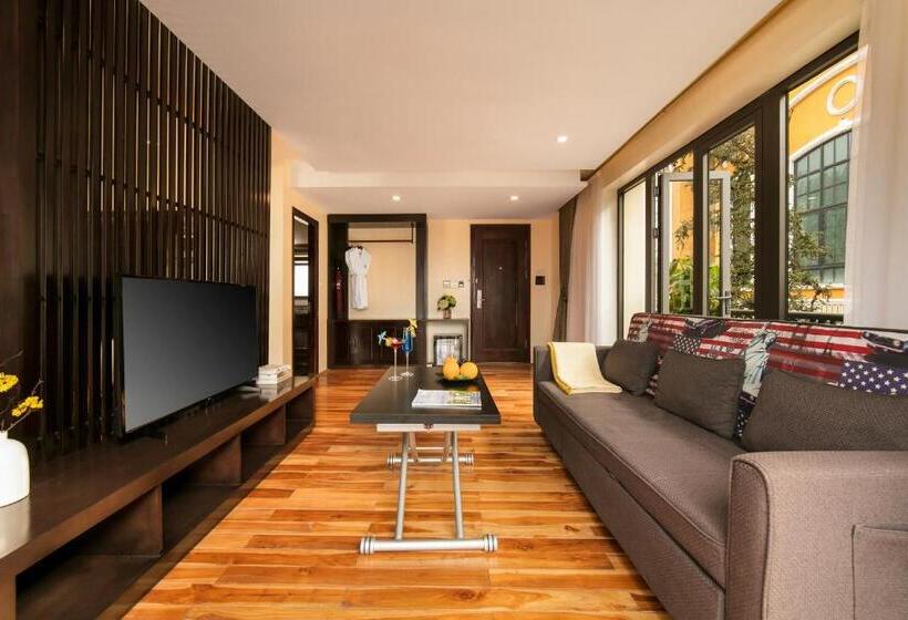 سوییت, Sapa Green