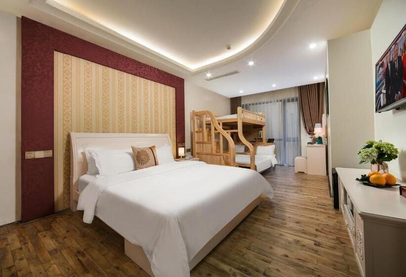 اتاق خانوادگی, Sapa Green